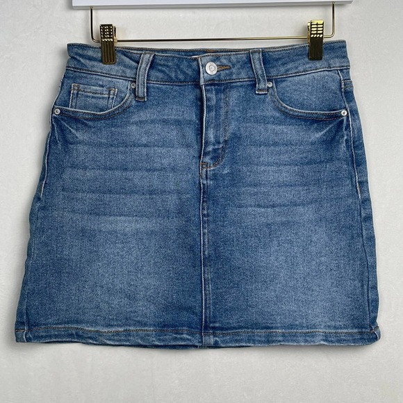 RSQ Dresses & Skirts - RSQ Collective Stretch Denim Medium Washed Mini Jean Skirt, Size 7‎